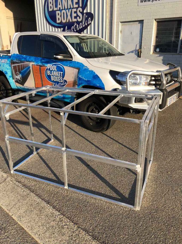 pool-blanket-boxes-diy-frames3 (1)